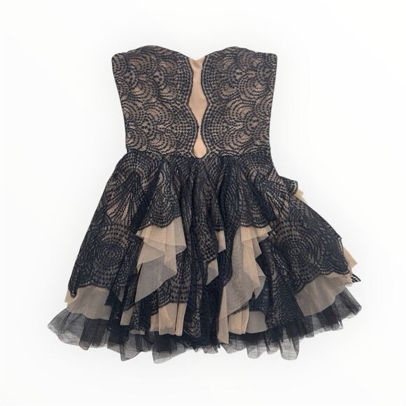 BCBG Maxazria lace corset bustier strapless party dress whimsy goth dark fairy 2 - Picture 3 of 4